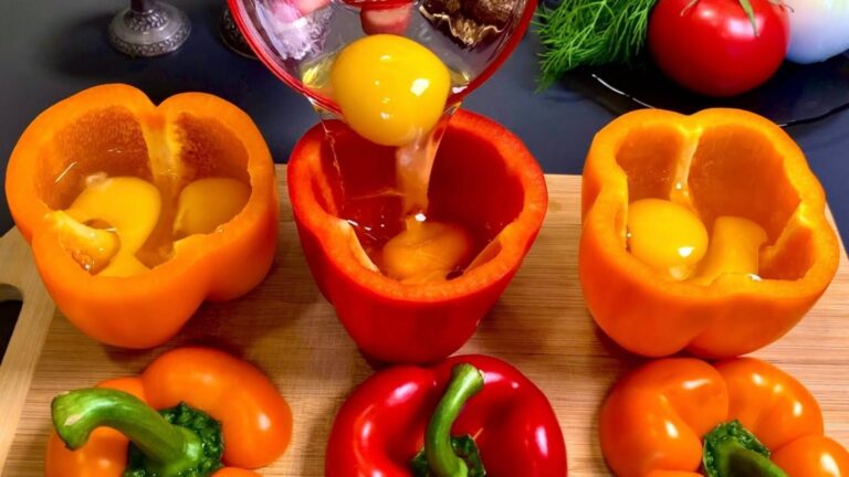 Découvrez l&rsquo;astuce secrète pour des poivrons farcis au four… simplicité et explosion de