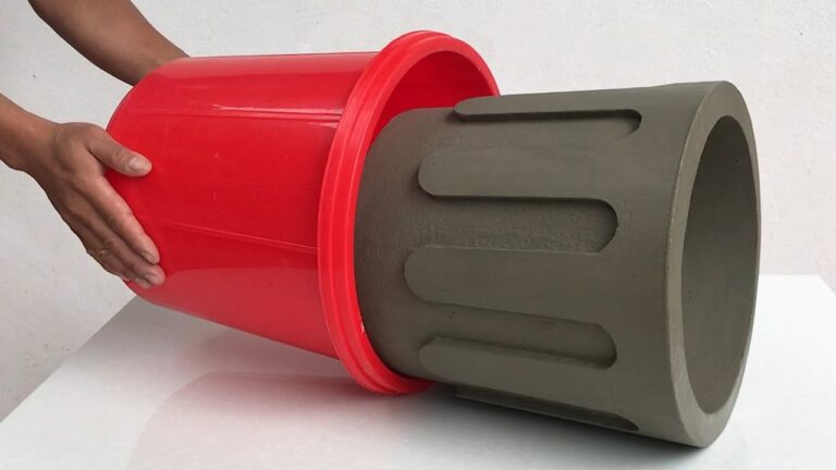 5 idées simples pour créer des pots à fleurs en ciment à la maison !