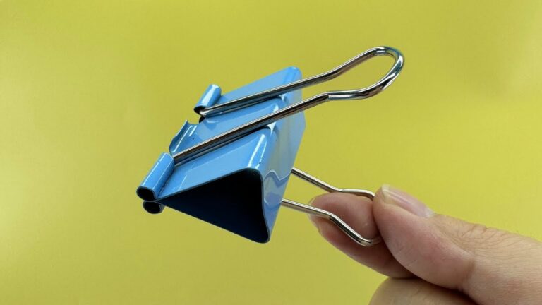 10 astuces incroyables avec des trombones à binder pour simplifier votre quotidien !