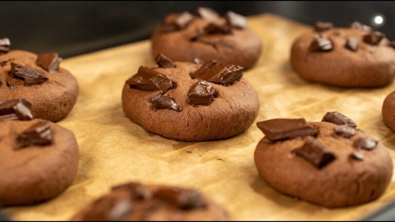 7 recettes faciles pour des délices chocolatés à tomber par terre ! 🍫✨