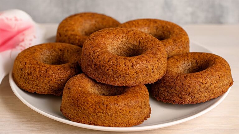 3 ingrédients pour un gâteau santé prêt en 5 minutes, sans sucre ni farine !