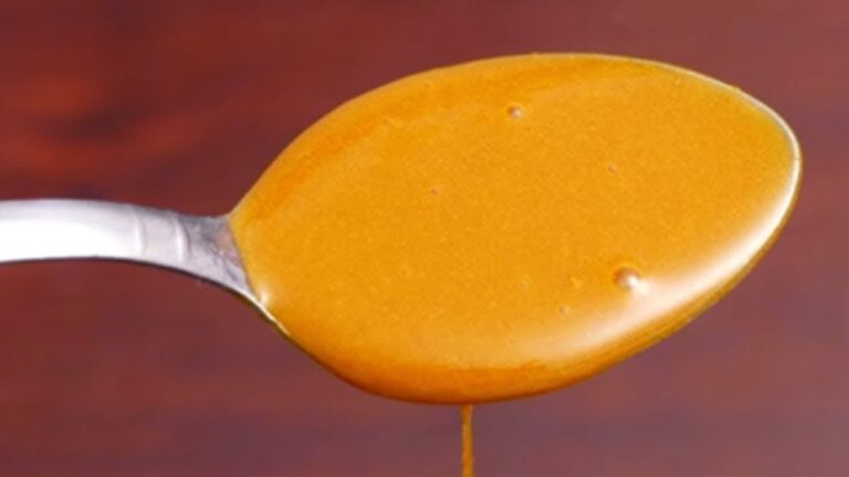 Découvrez les 5 incroyables bienfaits du curcuma et miel pour votre santé !